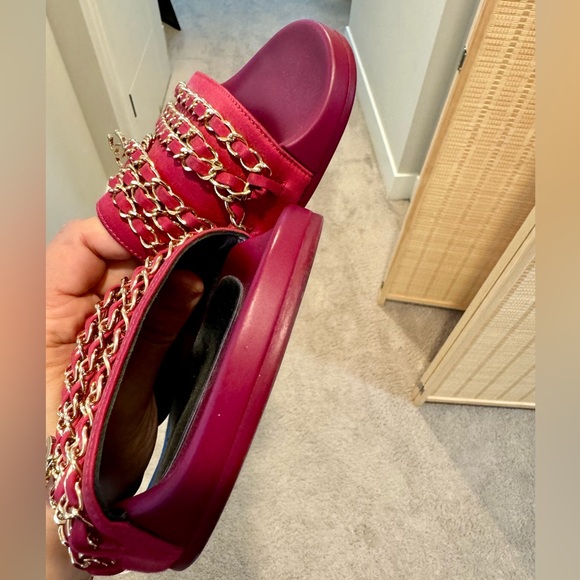 SOLD x CHANEL▪️Tropiconic Gold Logo Charm Chain Slides - Picture 7 of 10